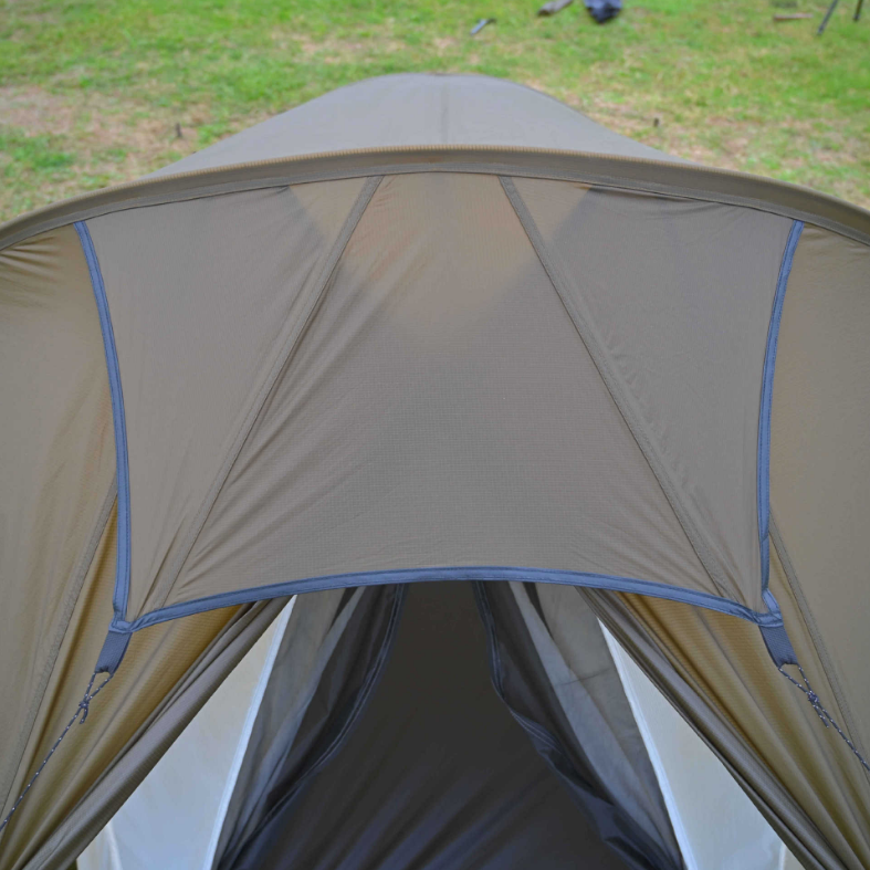 Double door tunnel tent