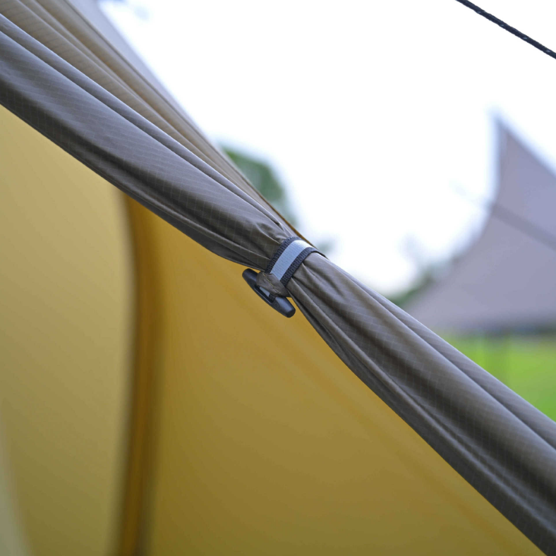 Double door tunnel tent